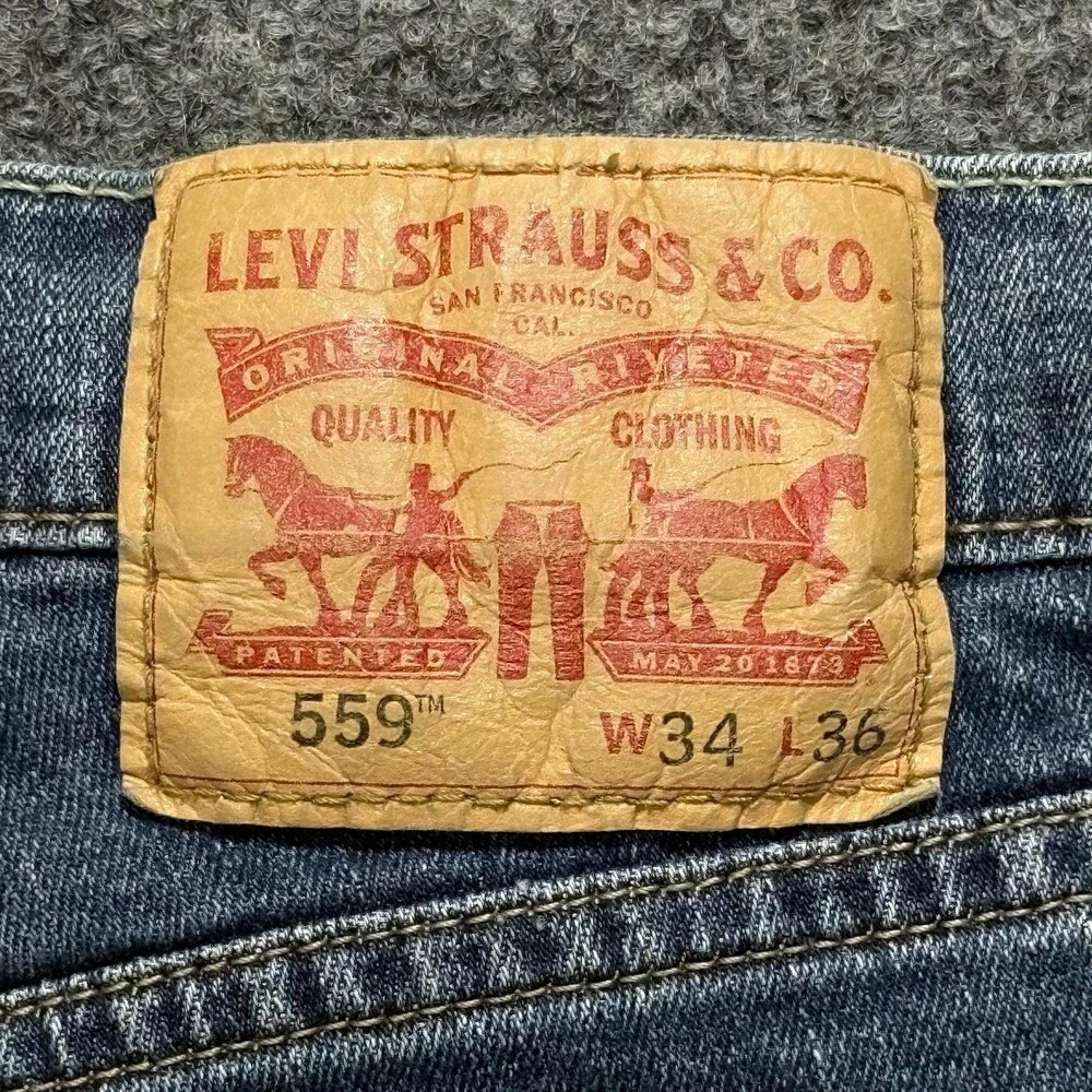 Levi's 559 Jeans Mens 34x33.5 Blue Medium Wash Relaxed Straight Denim Stretch